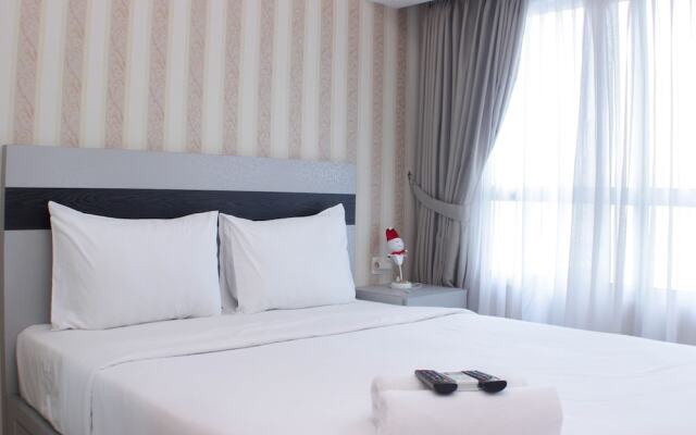 Warm And Homey Studio Apartment At Springlake Summarecon Bekasi
