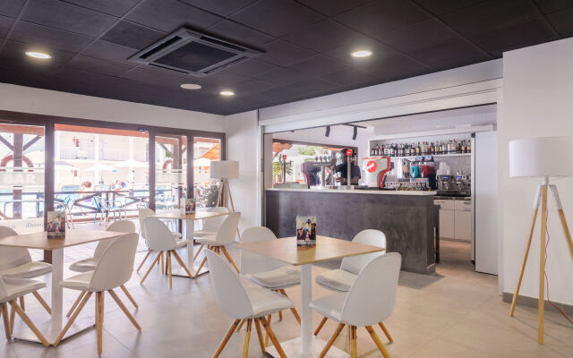 Hotel Vibra Cala Tarida