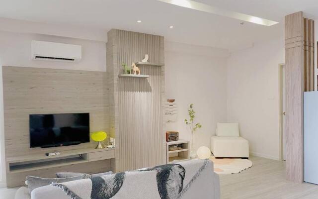 QUEENSLAND SUITES at ARU SUITES, Kota Kinabalu