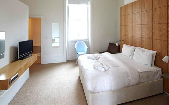 B&B Weymouth