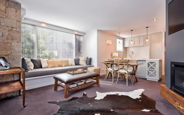 Big Nanook Squatters 32