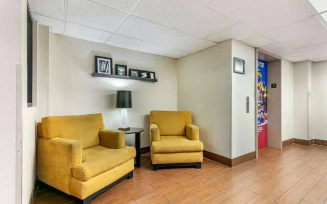 Sleep Inn & Suites near Sports World Blvd