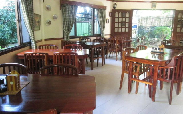 Tonglen Eco Resort