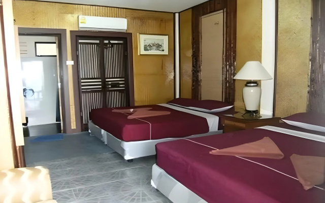 White Sand Beach Resort – Guest Rooms – Ko Chang