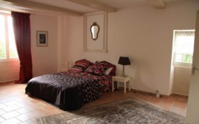 B&B Au Mas De La Tournillone