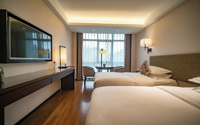 SSAW Boutique Shanghai South Xuhui RiYueGuang