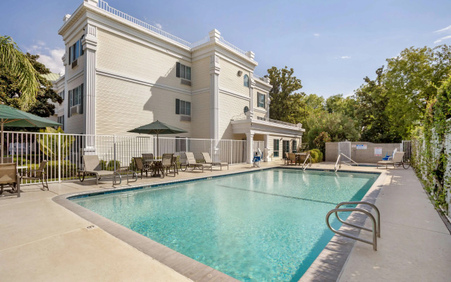 Best Western Clovis Cole