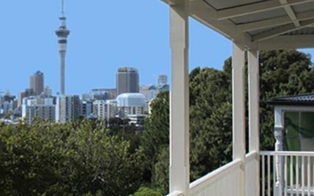 Verandahs Parkside Lodge - Hostel