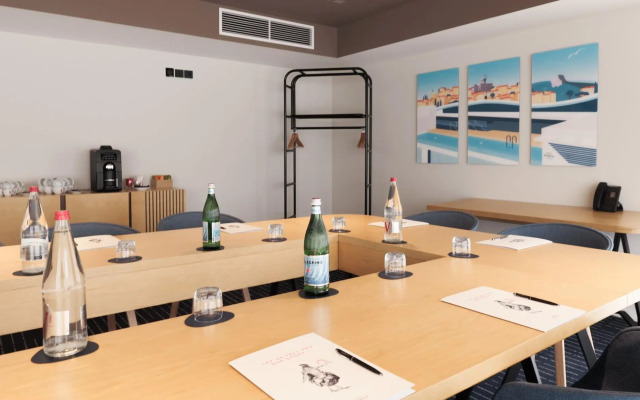 Hotel Indigo Cagnes-sur-Mer by IHG