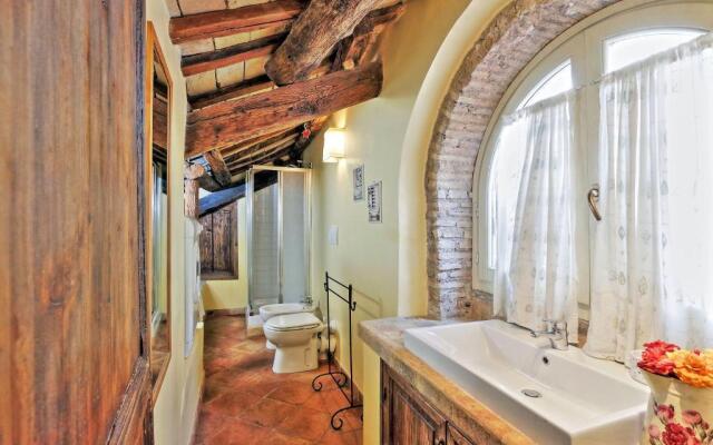 Ancient Penthouse City Center