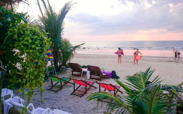 Lanta Mermaid Beachfront Resort