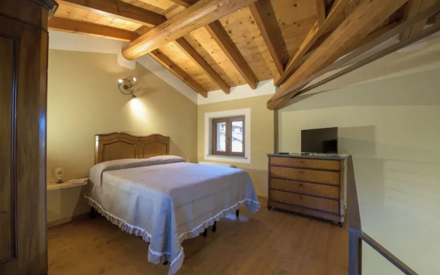 Room-charming Alessandria Apartment With