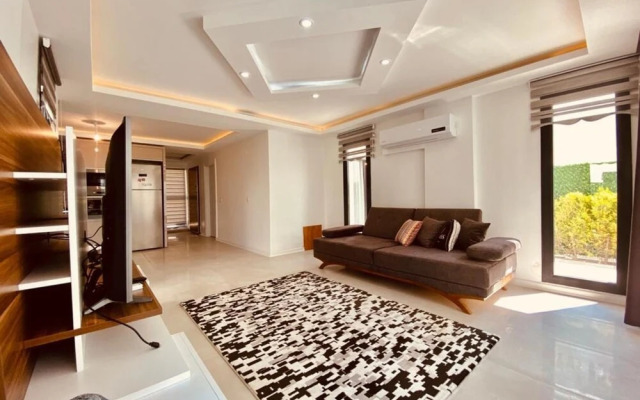 Luxury Villa Ada Marin