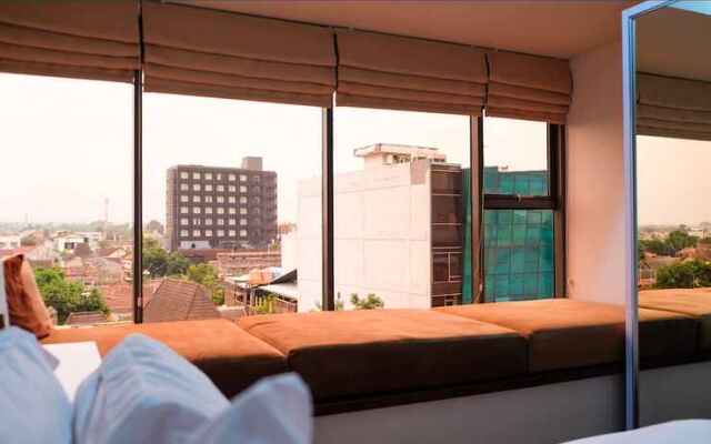 Lavenderbnb Room 1 at Uttara Apartment