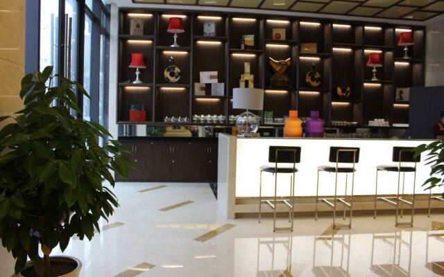 Guomao Hotel