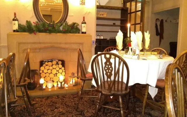 Royal Oak Hotel