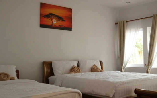 Mumsa Beach Resort & Restaurant