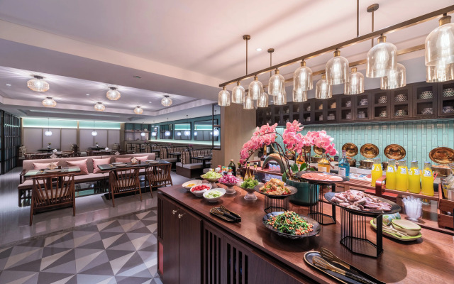 Beijing Traditional View Hotel