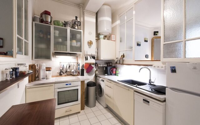 Classic Studio in Montmartre