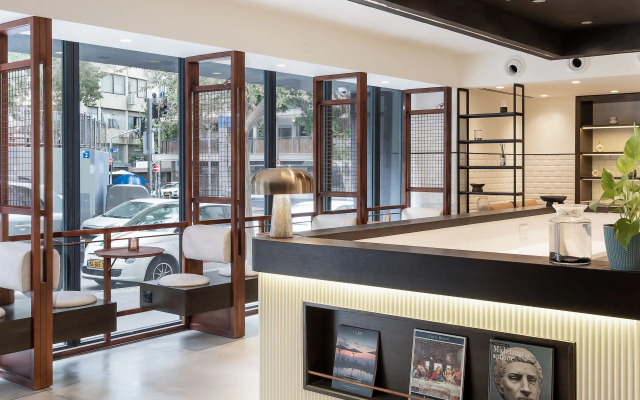 Mulan TLV Hotel