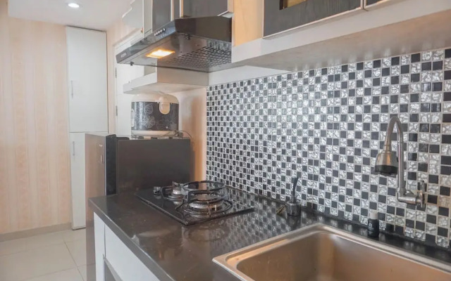 Cozy Living And Relaxing 2Br At Bogor Valley Apartment