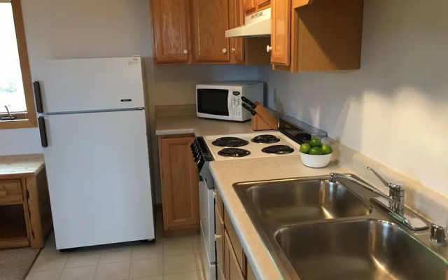 Atop-it-all and Summit Suite