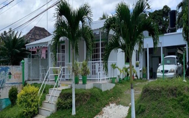 Posada Caribbean Refuge