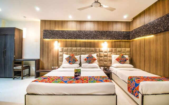 FabHotel Kiran Inn Tukoganj