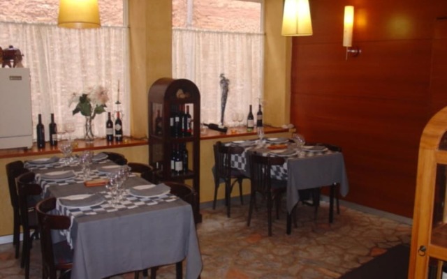 Hostal Restaurante Arasa