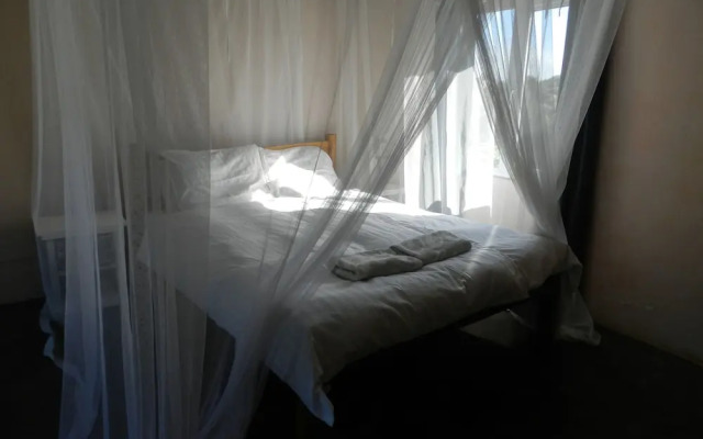 Gamboozini Lodge