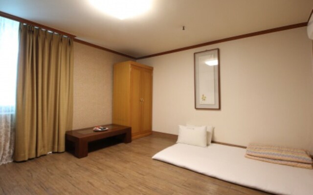 Yangji Park Hotel