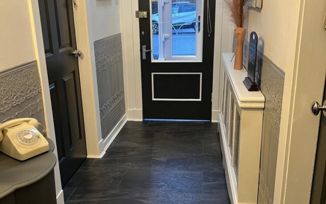 Peacocks Guest House