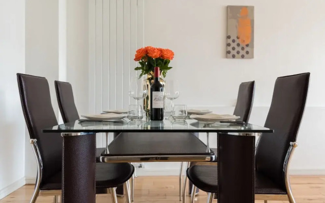Platinum Apartment next to London Bridge 9995