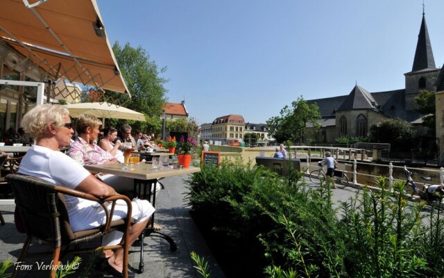 Cozy Holiday Home With a Terrace in South Limburg