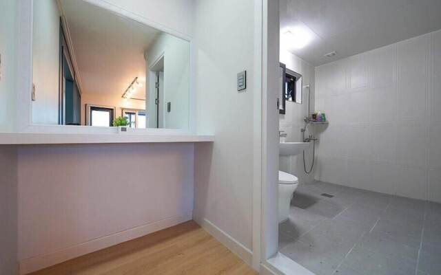 Yeongdeog Hajeo Pension