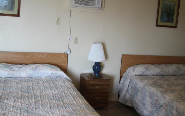 Badlands Hotel and Campground