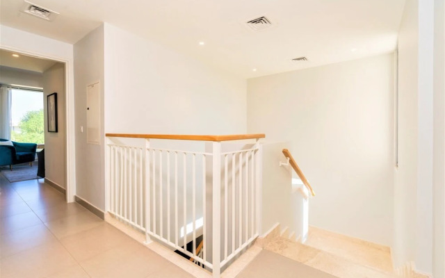 Luxury Duplex in Dubai Hills