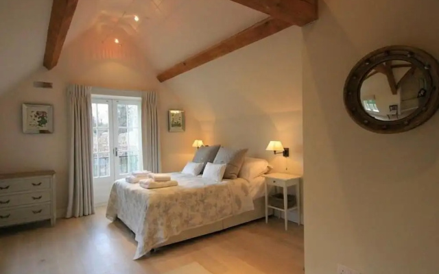 Hillside Cottage
