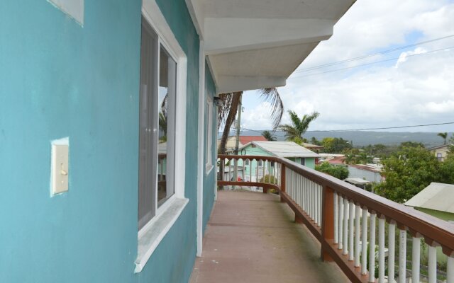 LA's Guest House