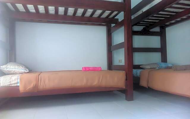 Ariata Arya Hostel