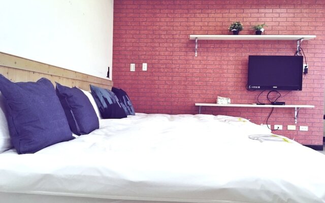 Woowow House
