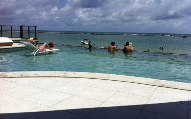 Cobertura Beira-Mar c/ Piscina Privativa – Barra Bali 417