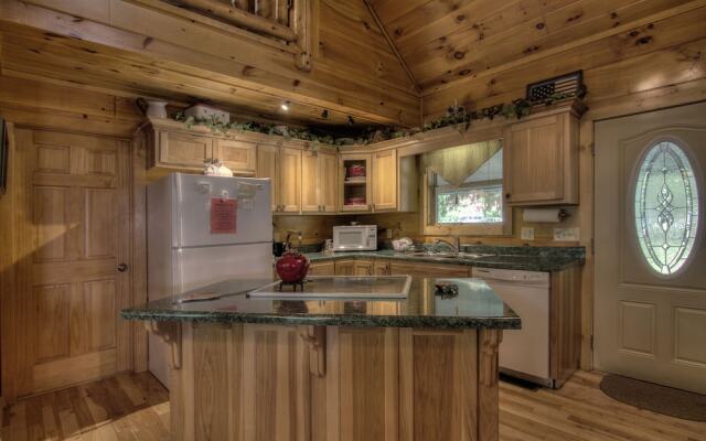 Living Waters 376 - Three Bedroom Cabin