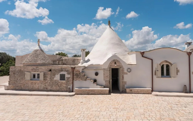 Trulli Aletheia con Piscina Privata