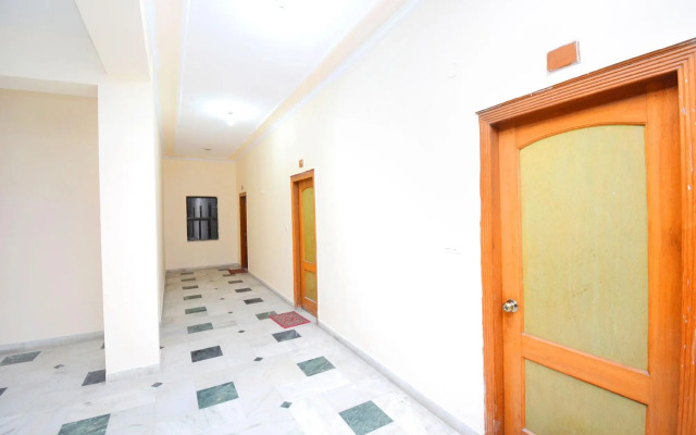 Hotel Le Kingston by OYO Rooms