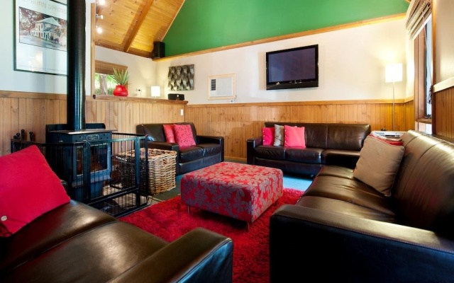 Aria – Guest Rooms – Hepburn