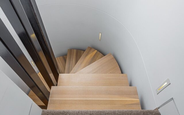 Luxury Designer Townhouse Parking