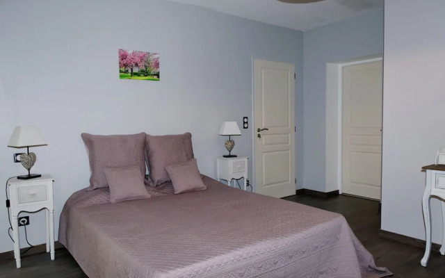 La Ferme Aux Charmes