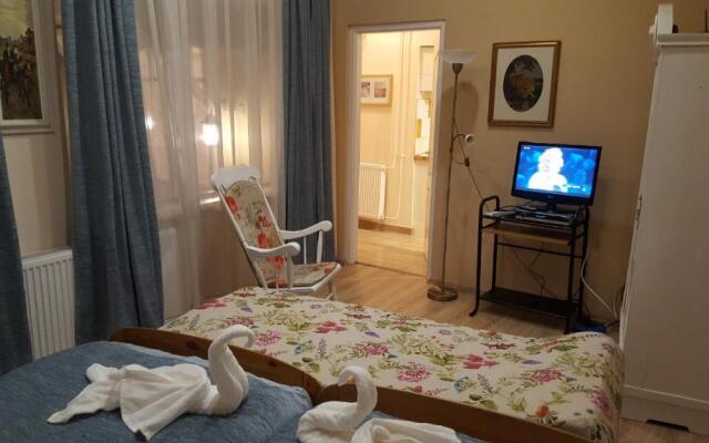 Hangulat Vendeghaz Apartmanok