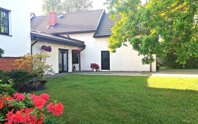 Garden View Home